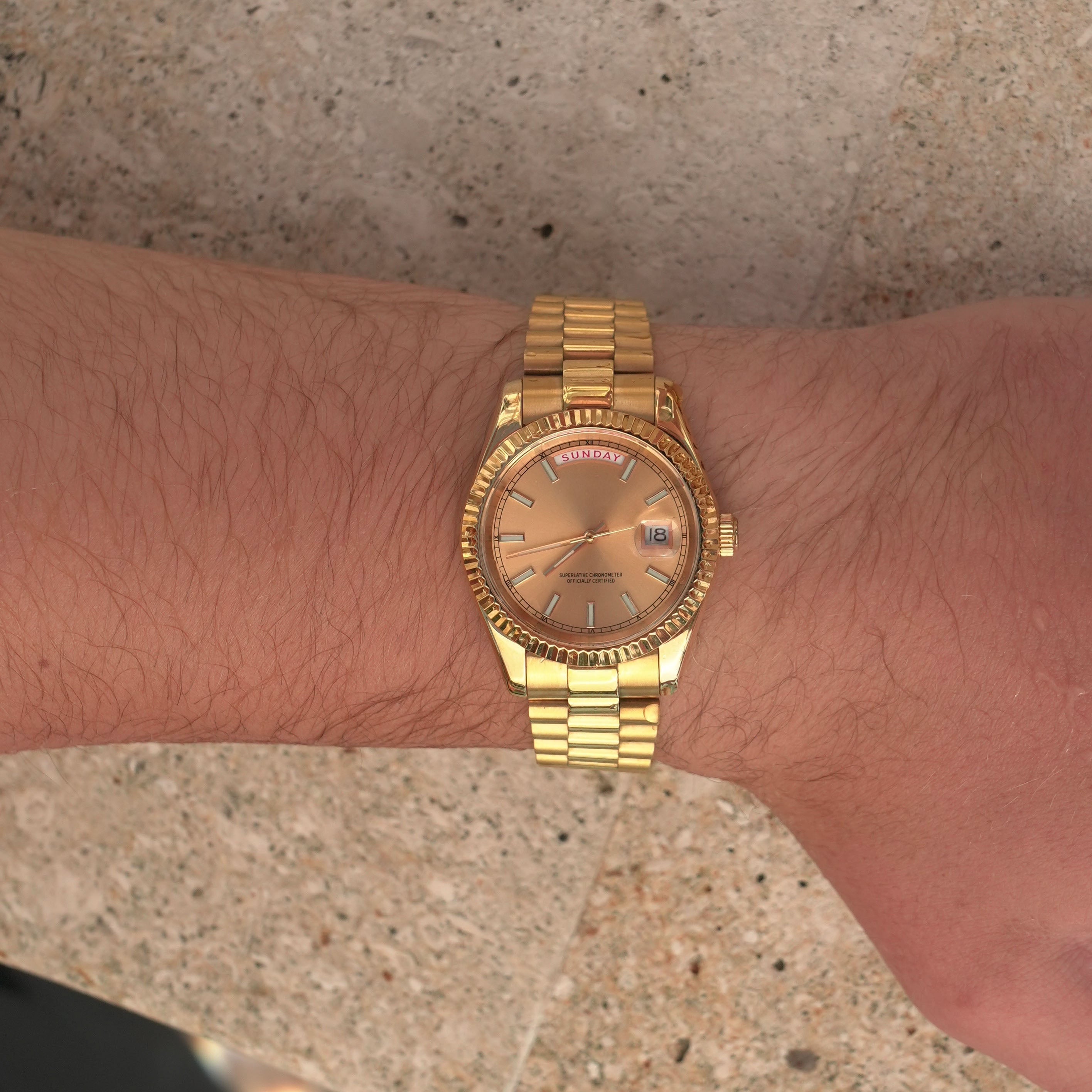 Classic Dress Watch – Gold